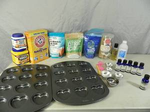 lot 57 image: Bath Bomb Making Supplies