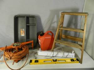 lot 75 image: Step Ladder, Cord, Shop Supplies