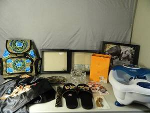 lot 135 image: Home Decor, New Items, More