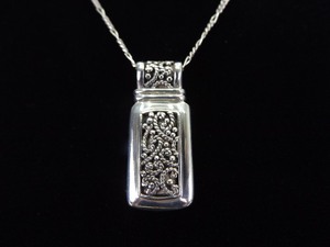 .925 Sterling Silver Art Nouveau Shield Pendant Necklace