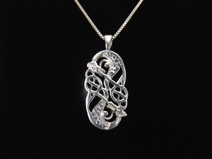 .925 Sterling Silver Art Nouveau Artisan Shield Pendant Necklace