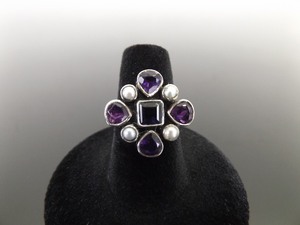 .925 Sterling Silver Amethyst and Pearl Ring Size 6.5