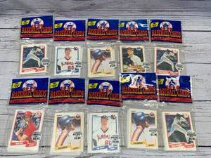 lot 30 image: 30 Year Old Unopened Team Set Baseball Cards (10 PACKS) Fleer