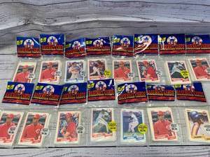 lot 31 image: 30 Year Old Unopened Team Set Baseball Cards (15 PACKS) Fleer