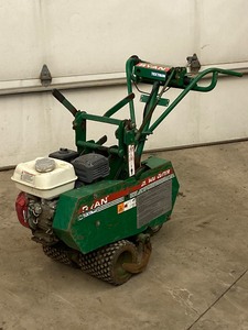 lot 9 image: Ryan Jr. Sod Cutter