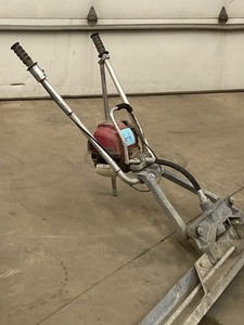 lot 6-A image: Honda 4-Stroke Concrete Screed