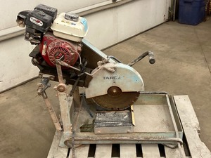 lot 7 image: Target Stone  Brick Saw