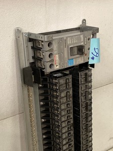 lot 60 image: Siemens 200-Amp Panel