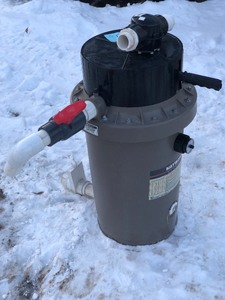 lot 18 image: Hayward Filtration System