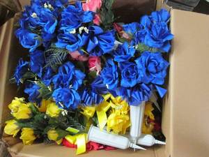 Huge Box of Assorted Artificial Flo...