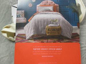 OpalHose Twin Velvet Quilt & Large ...