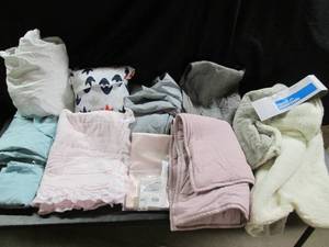3 Full Size Sheet Sets, 4 Pillow Ca...