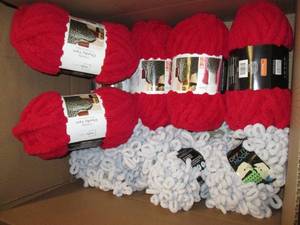 4 Skeins Lion Brand Off The Hook Ya...