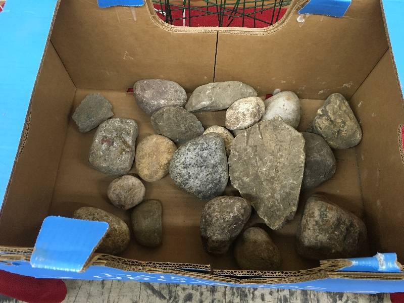 lot 499 image: Rocks & Fencing