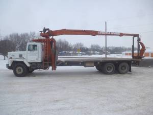 1985 International Boom Truck