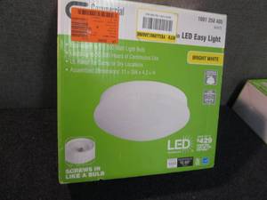 Commercial Electric Spin Light 11 i...