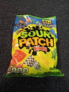 8- 8 oz Bags Sour Patch Kids ...