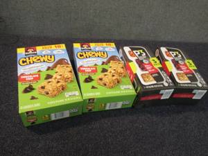 2- 18 packs Quaker Chewey Granola B...