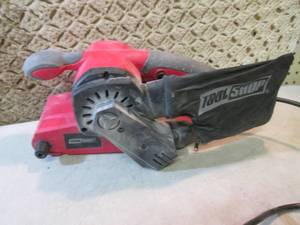 lot 14 image: Tool Shop Electric Belt Sander Work...