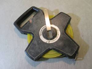 lot 27 image: Klein Tool 150 ft Fibre Glass Tape ...