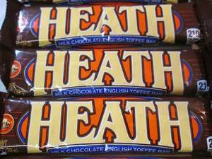 lot 55 image: 12 Heath Candy Bars Best by Jan 202...