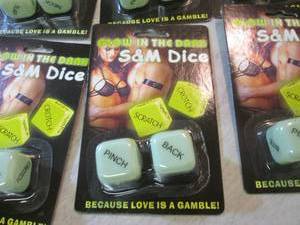 lot 123 image: Lot of 12 Glow In The Dark Adult Di...