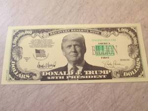 lot 132 image: Lot of 10 Trump Billion Dollar Bill...