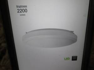 lot 184 image: Dimmable 20 Round White LED Flush ...