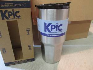 lot 225 image: Lot of 6 - 30 ounce K Pic Double Wa...