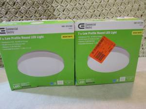 lot 250 image: Lot of 2 Low Profile 7 White Round...