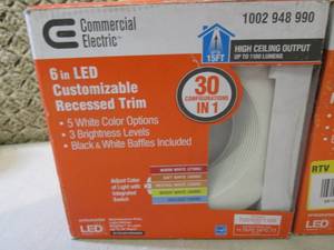 lot 277 image: Lot of 2 6 LED Customizable Recess...