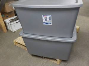 lot 18 image: 2 - 30  Gallon Totes with covers...