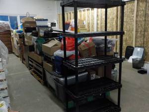 lot 151 image: 5 Shelf Plastic Shelving Unit 36 x ...