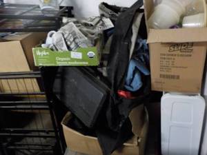 lot 200 image: Corner Lot of unclaimed merchandise...