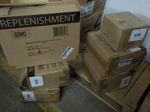 lot 202 image: Lot of Gems Audio Cables...
