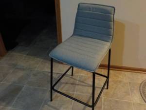 lot 159 image: Salk Herbal Counter Stool NEW from...