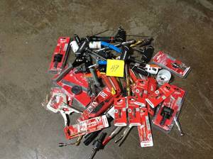 lot 47 image: ASSORTED LOT OF MILWAUKE & HUSKY TOOLS various conditions