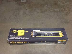 lot 79 image: QEP 21 in. Manual Pro Tile Cutter USED