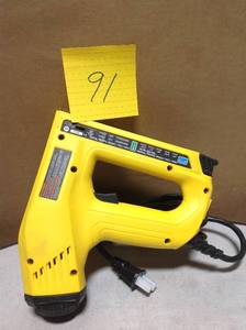 lot 91 image: Stanley Electric Stapler and Brad Nail Gun  in good condition