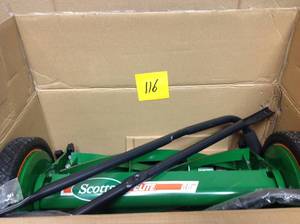 lot 116 image: Scotts Scotts 16 in. Manual Walk Behind Push Reel Lawn Mower  in good condition