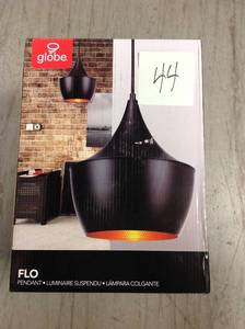 lot 44 image: Globe Electric Modern Collection 1-Light Oil-Rubbed Bronze Ceiling Hanging Light Fixture with Gold Interiorin good condition