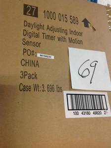 lot 69 image: Case of 3 Defiant Daylight Adjusting Indoor Digital Timer Motion Sensor new