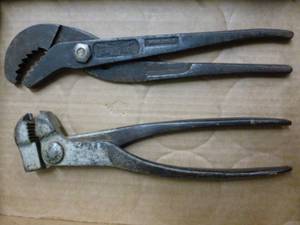 lot 31 image: Antique Tools