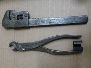 lot 32 image: Antique Tools