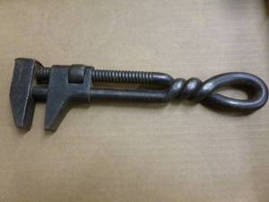 lot 41 image: Antique Tool