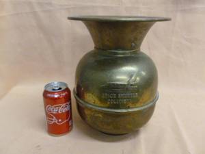 lot 51 image: Vintage Spittoon