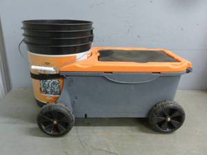lot 76 image: Garden Cart
