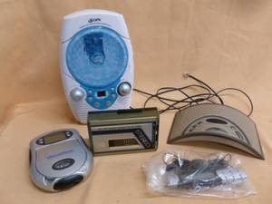 lot 78 image: Radios