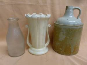 lot 82 image: Antique Crock Jug