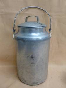lot 91 image: Vintage Milk Can